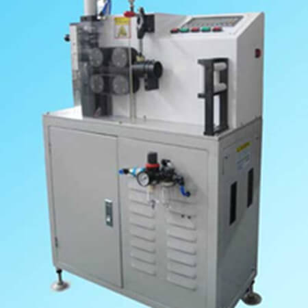 Automatische Wellrohrschneidemaschine CTC-1000B